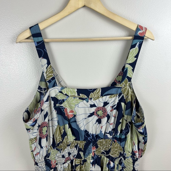 City Chic Button Front Floral Maxi Dress Size Large (20) Front Slit Sleeveless - Picture 5 of 10